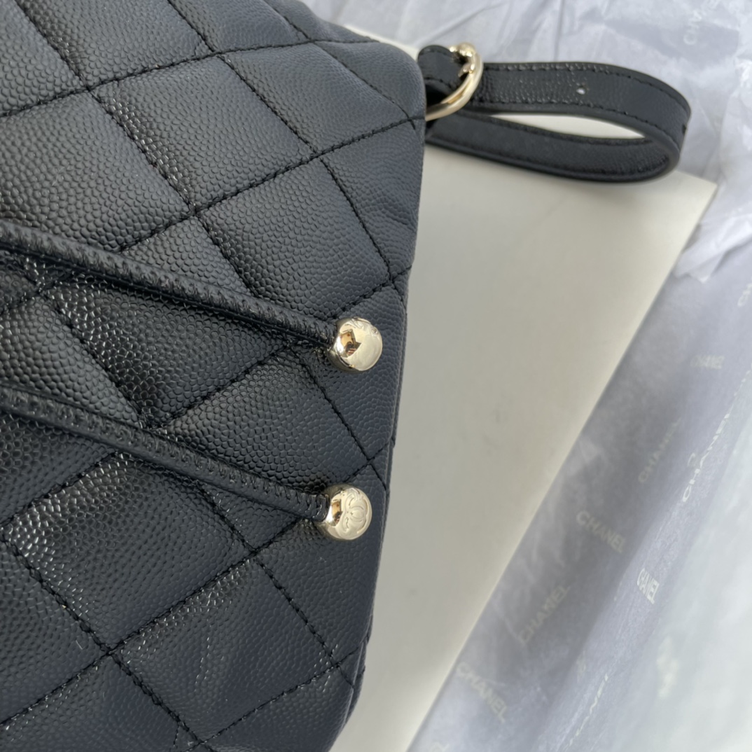 CHANEL Backpacks  Grain-embossed shiny calf leather with gold-coloured metal Black -AS4058