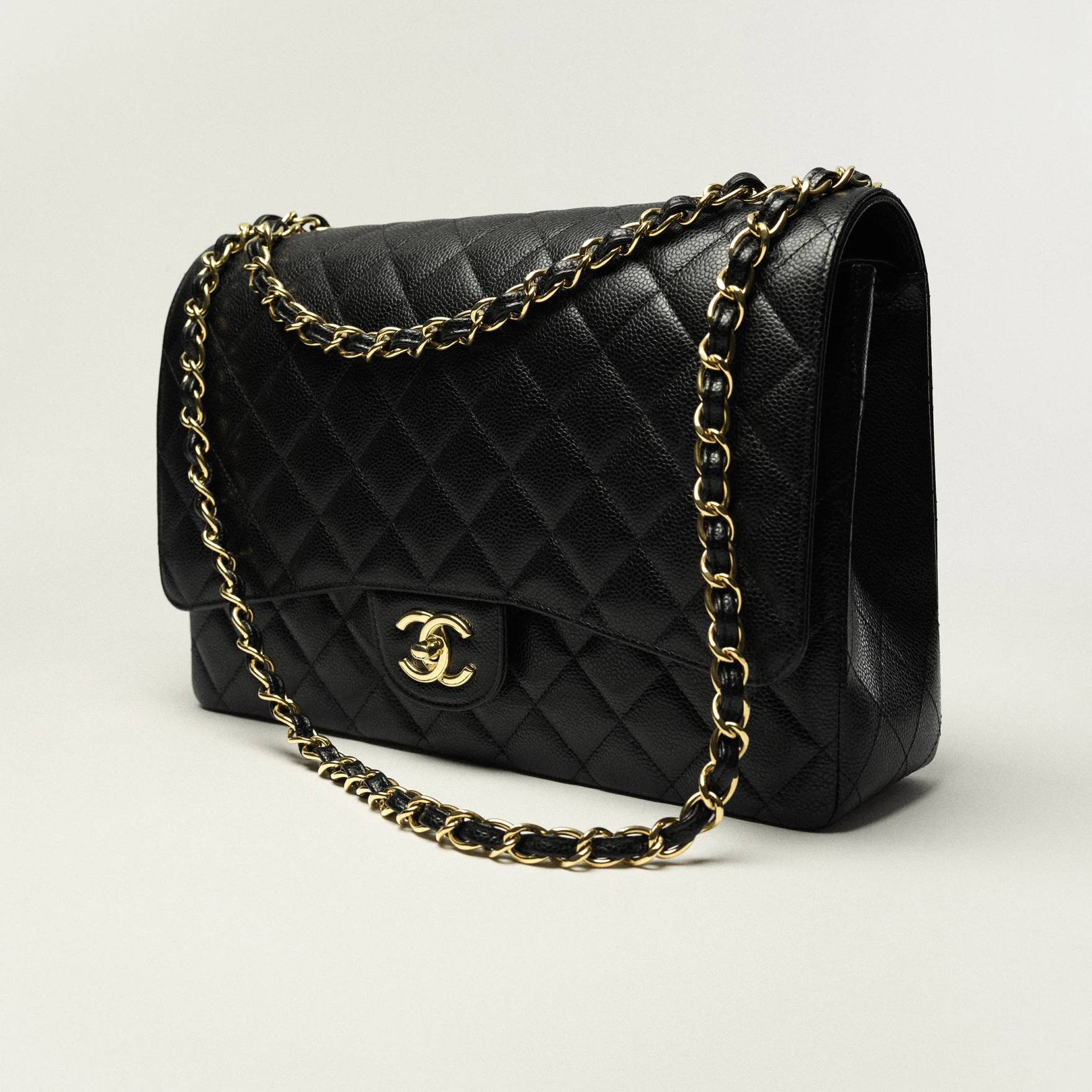 CHANEL Maxi Classic Handbag A58601
