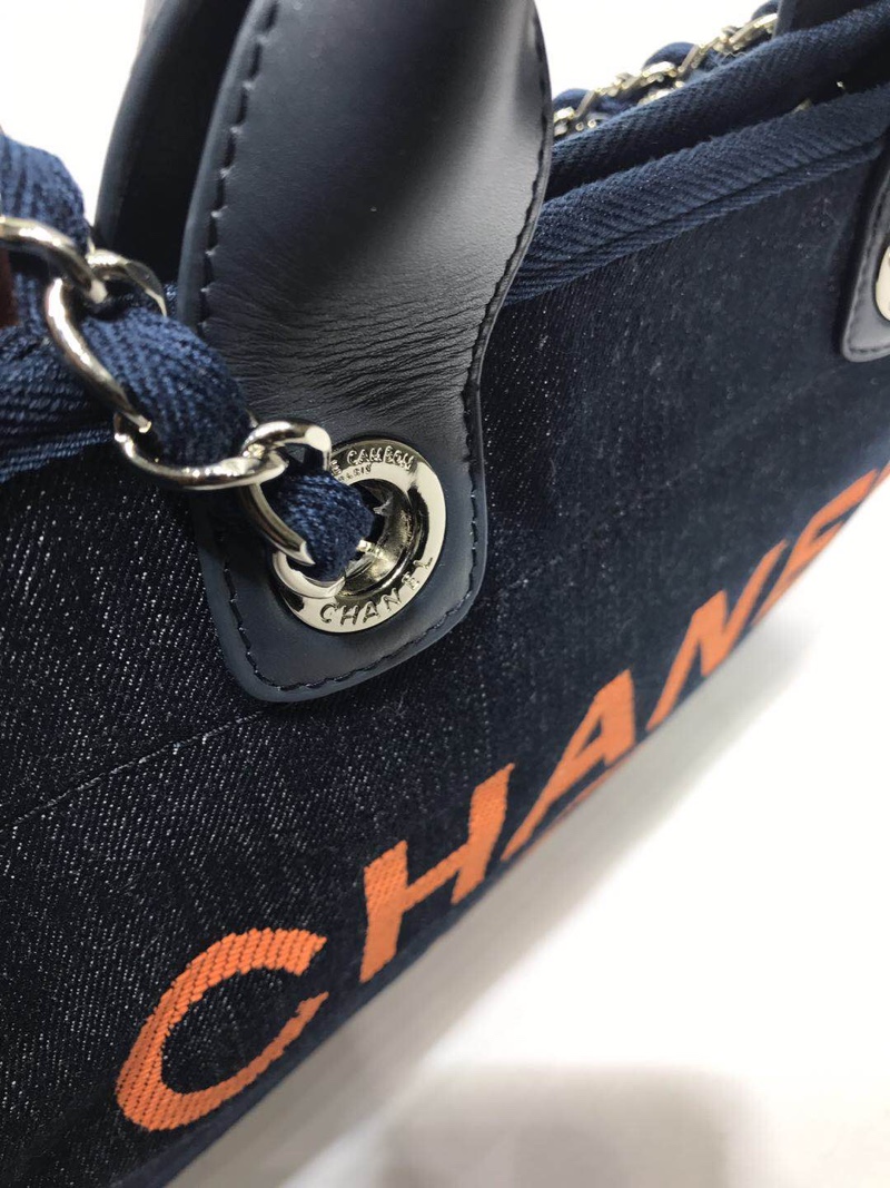 CHANEL Medium Tote Black3- A66941