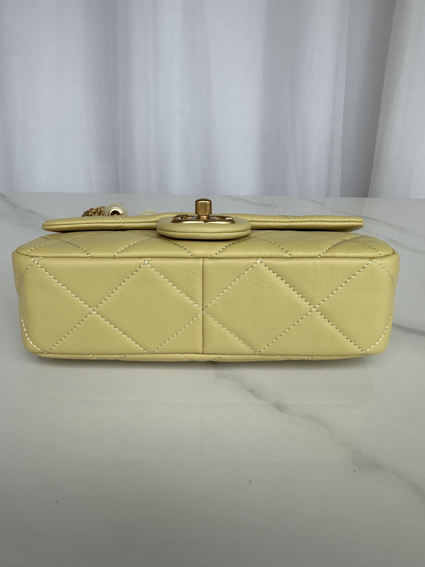 CHANEL Small Flap Bag Yellow-AS4861