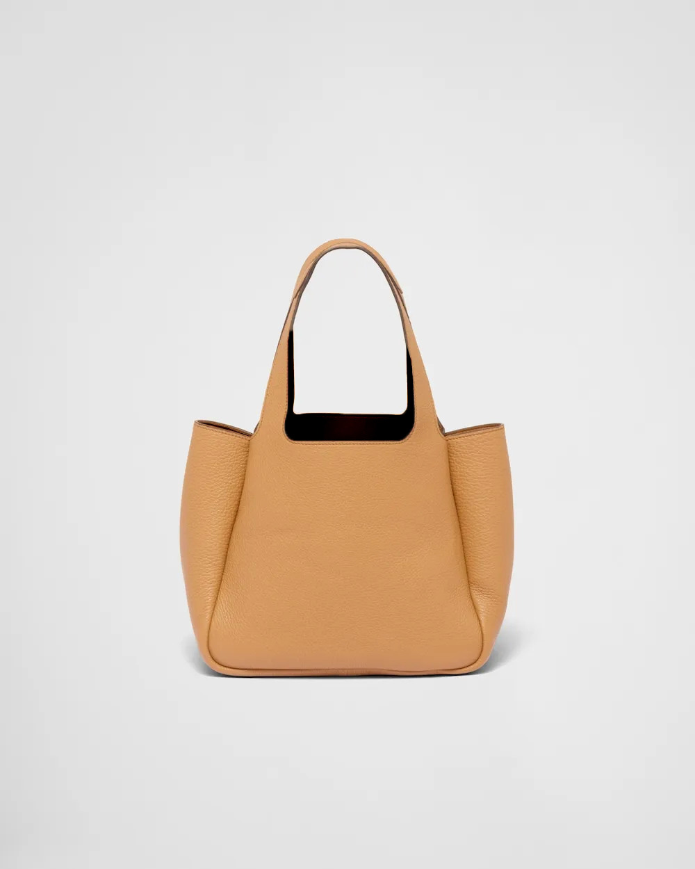 Medium leather tote