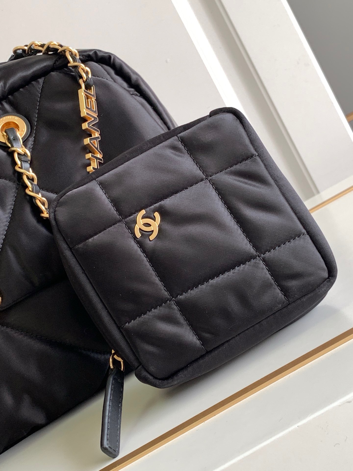 CHANEL Large Bowling Bag Satin and gold metal black-AS4776