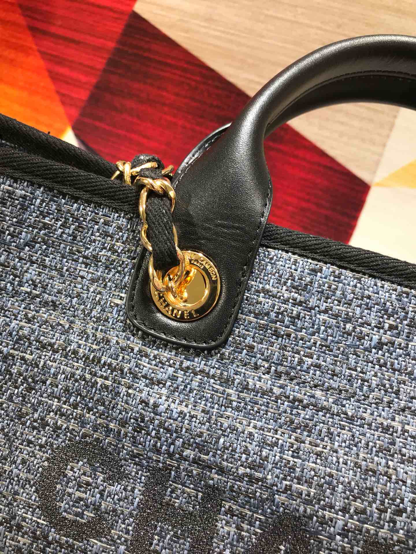 CHANEL Medium Tote Black2- A66941