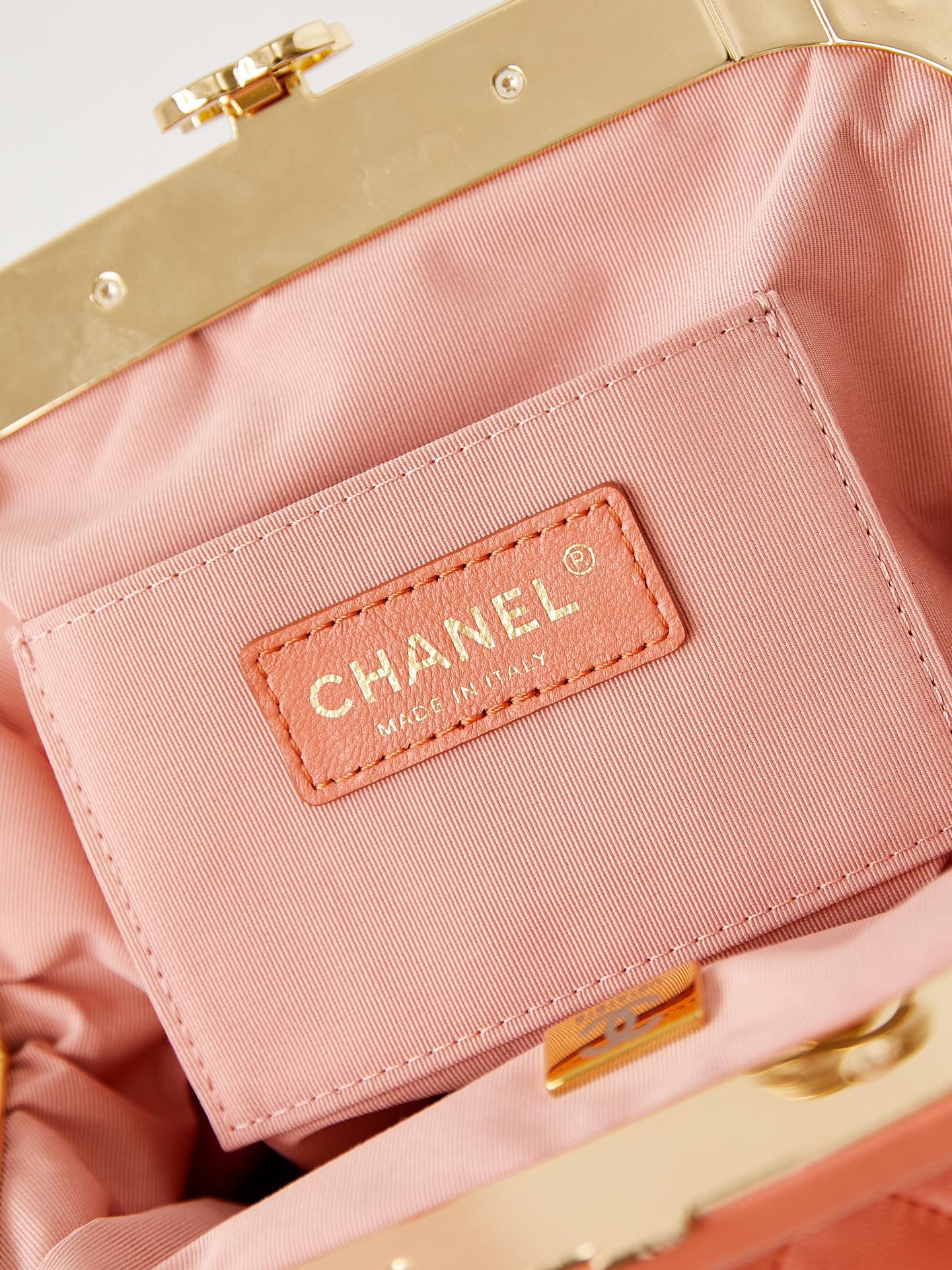 CHANEL Clutch Bag Orange-AS4717