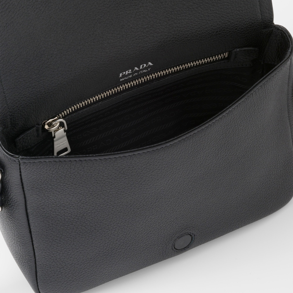 Leather shoulder bag