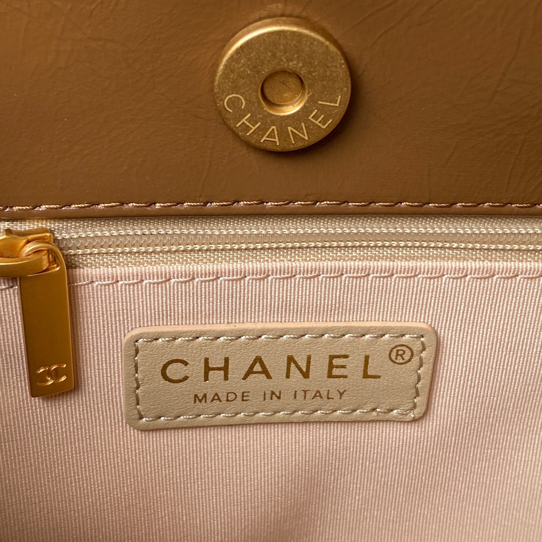 CHANEL Hobo Handbag Chocolates-AS4322