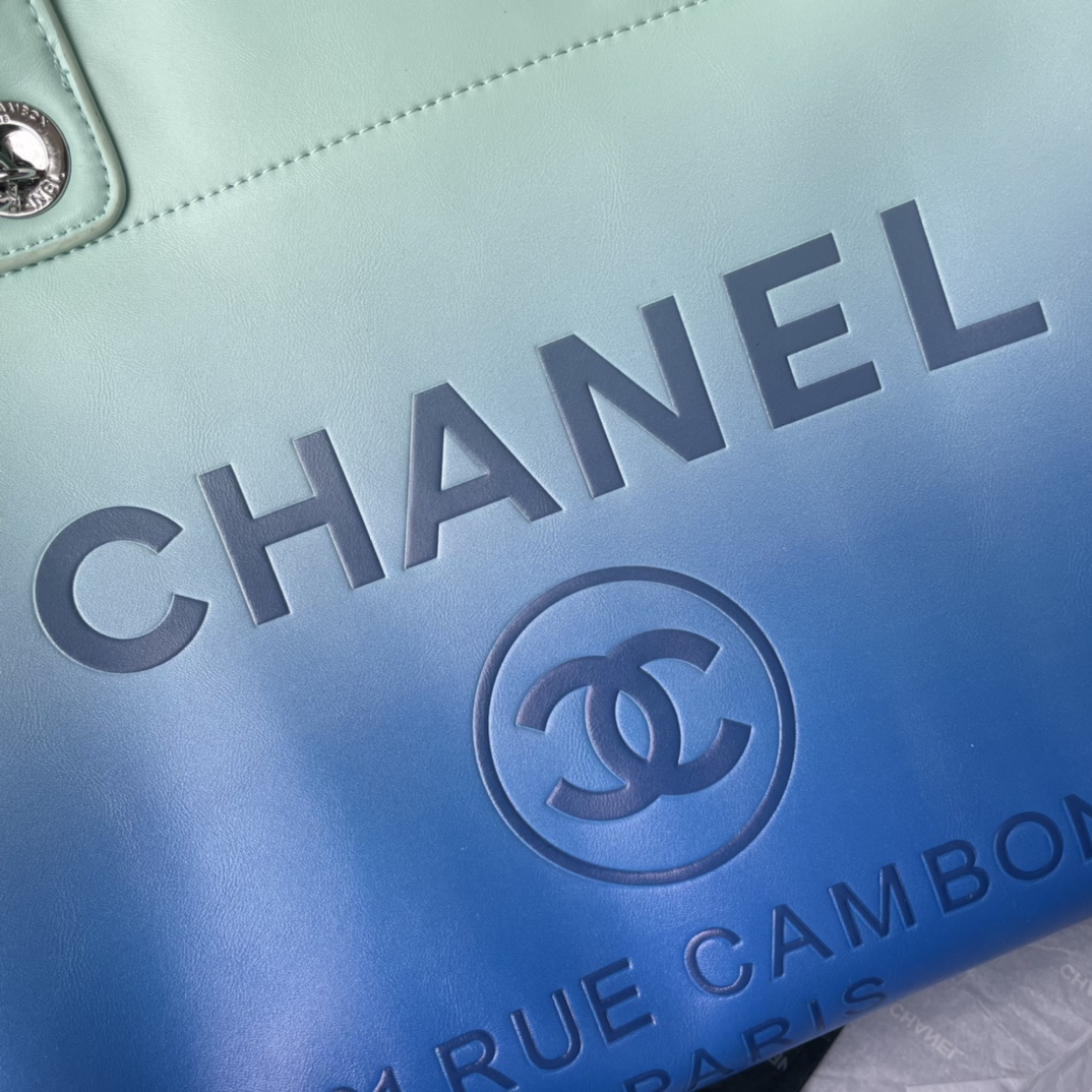 CHANEL Medium Tote Color Blue- AS3351