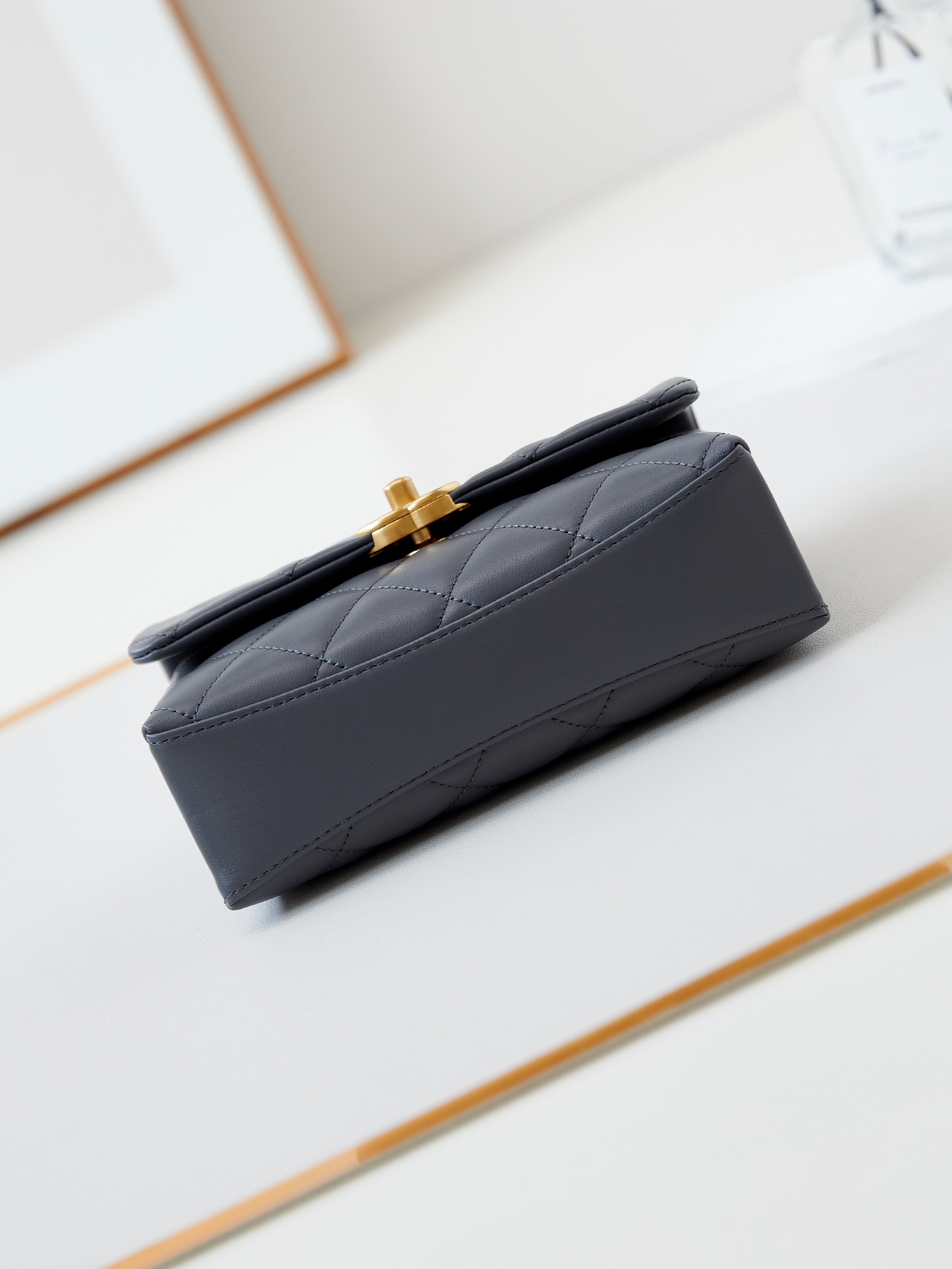 CHANEL Mini Flap Bag with Top Handle Green-AS5001