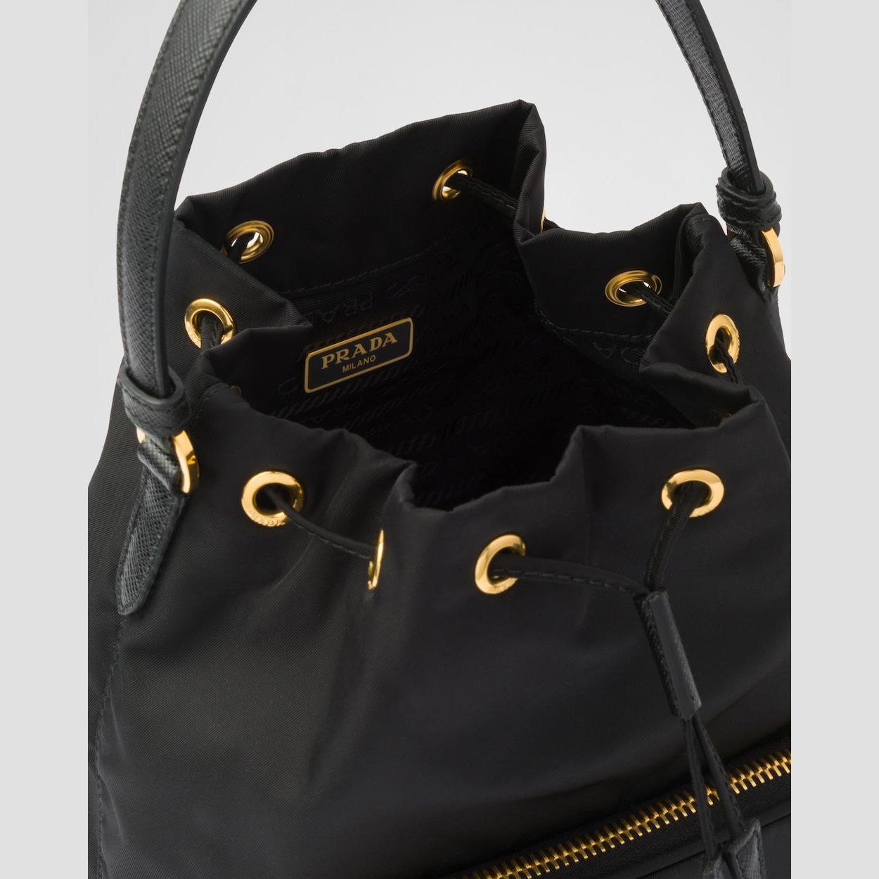 Duet Re-Nylon bucket bag