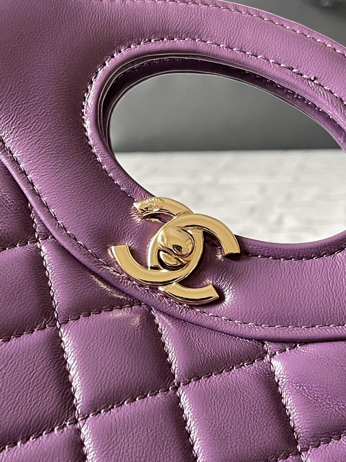 CHANEL 31 Mini Shopping Bag Lacquer Purple-AS4133