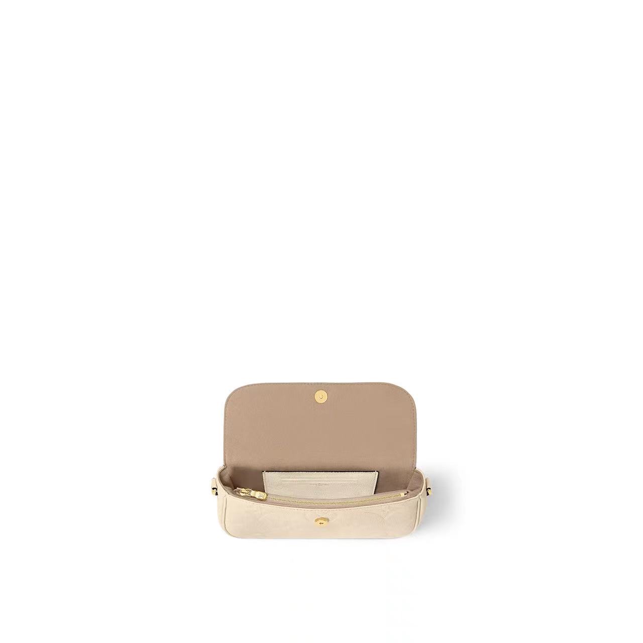 Wallet on Chain Ivy M82210