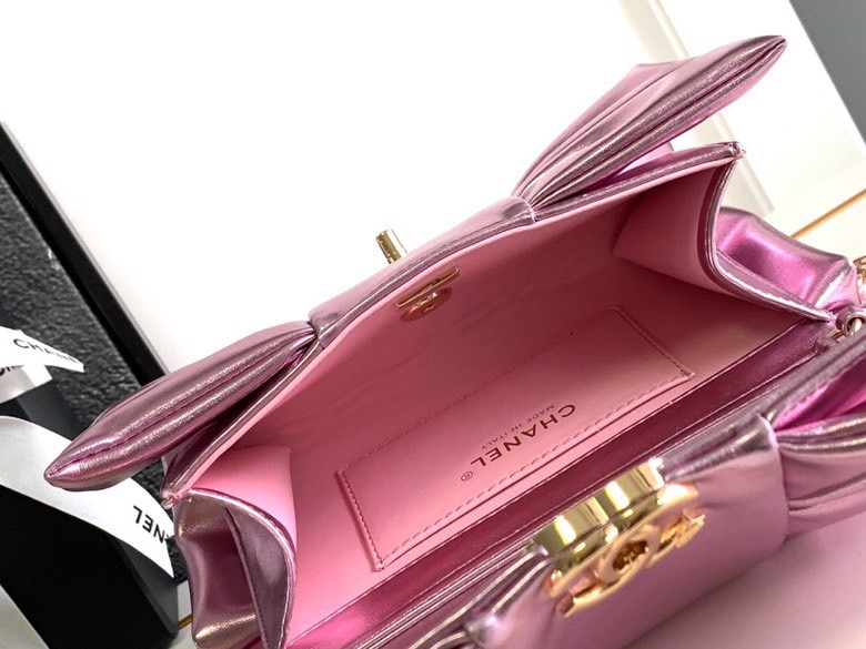 CHANEL Metallic Lambskin & Gold-Tone Metal Pink - AS5129