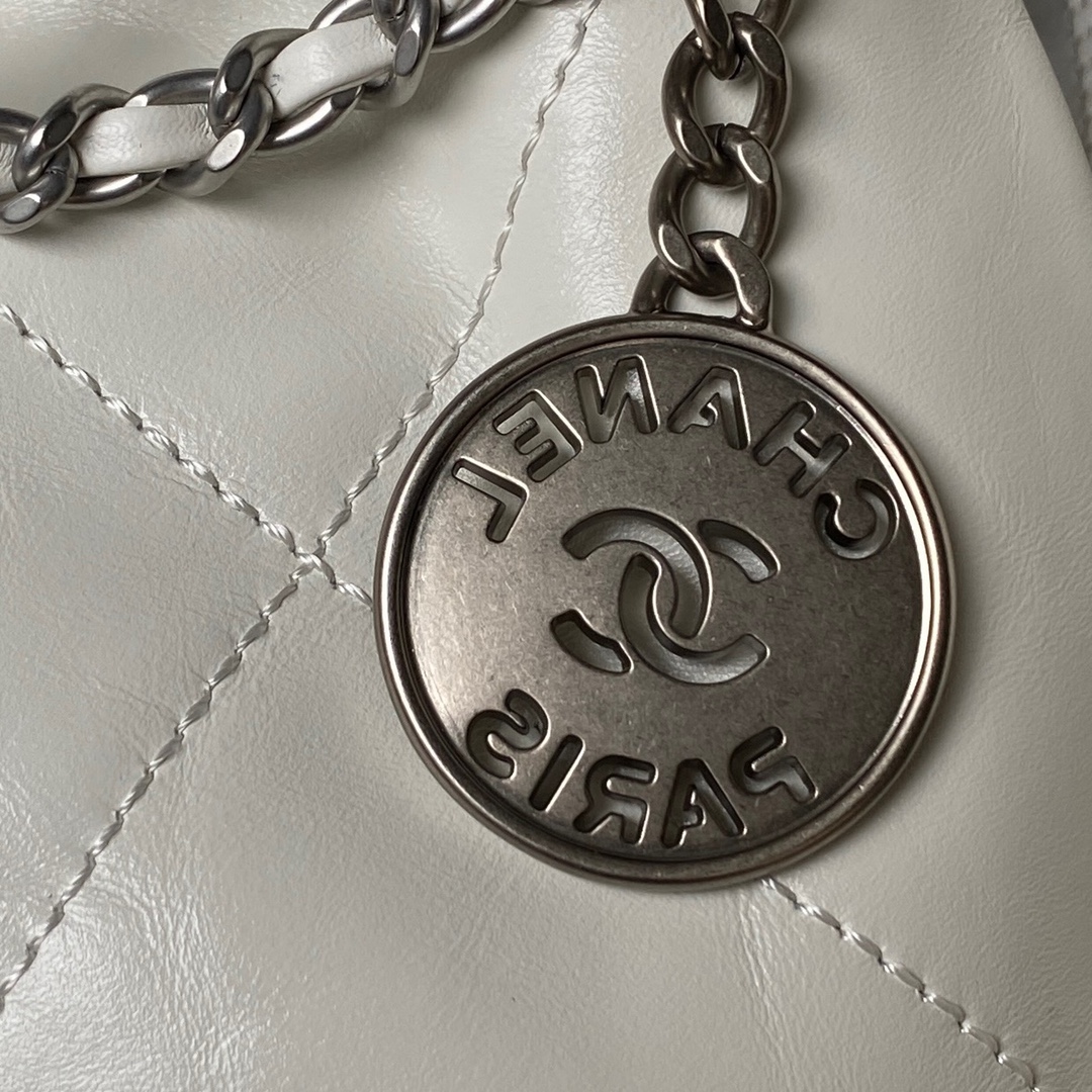 CHANEL 22 Mini Handbag White-AS3980