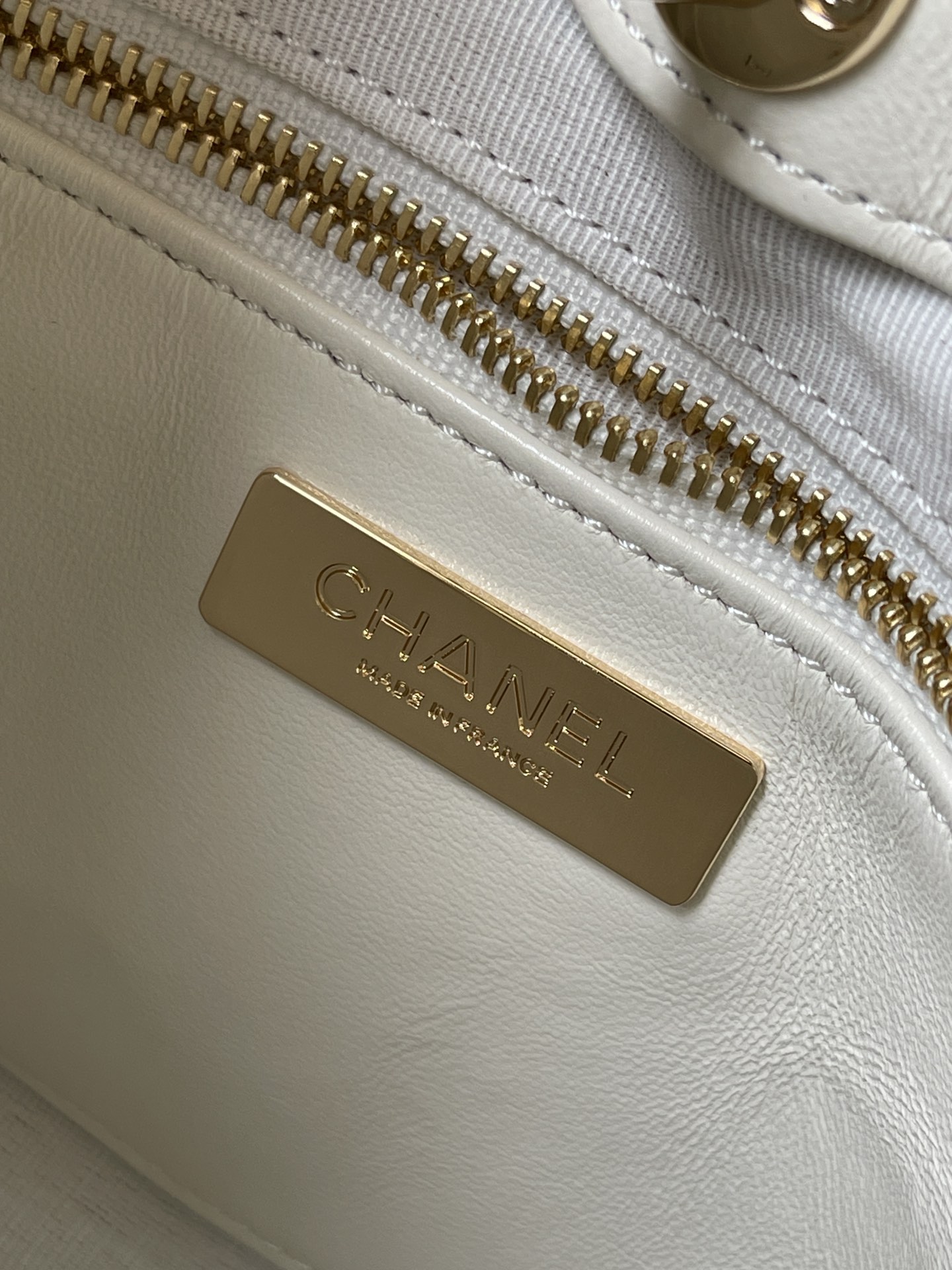 CHANEL 31 Mini Shopping Bag White-AS4133