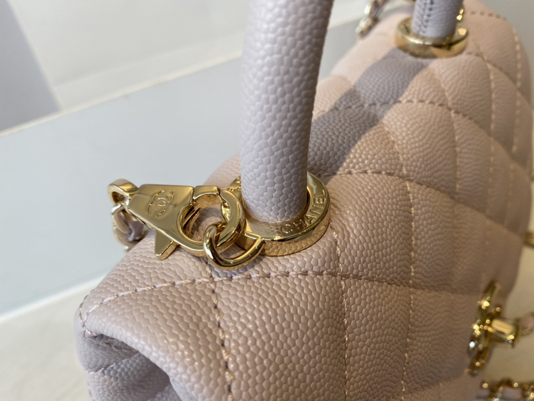 CHANEL Mini flap bag with handle Grain embossed calf leather with gold coloured metal pale gold-AS2215