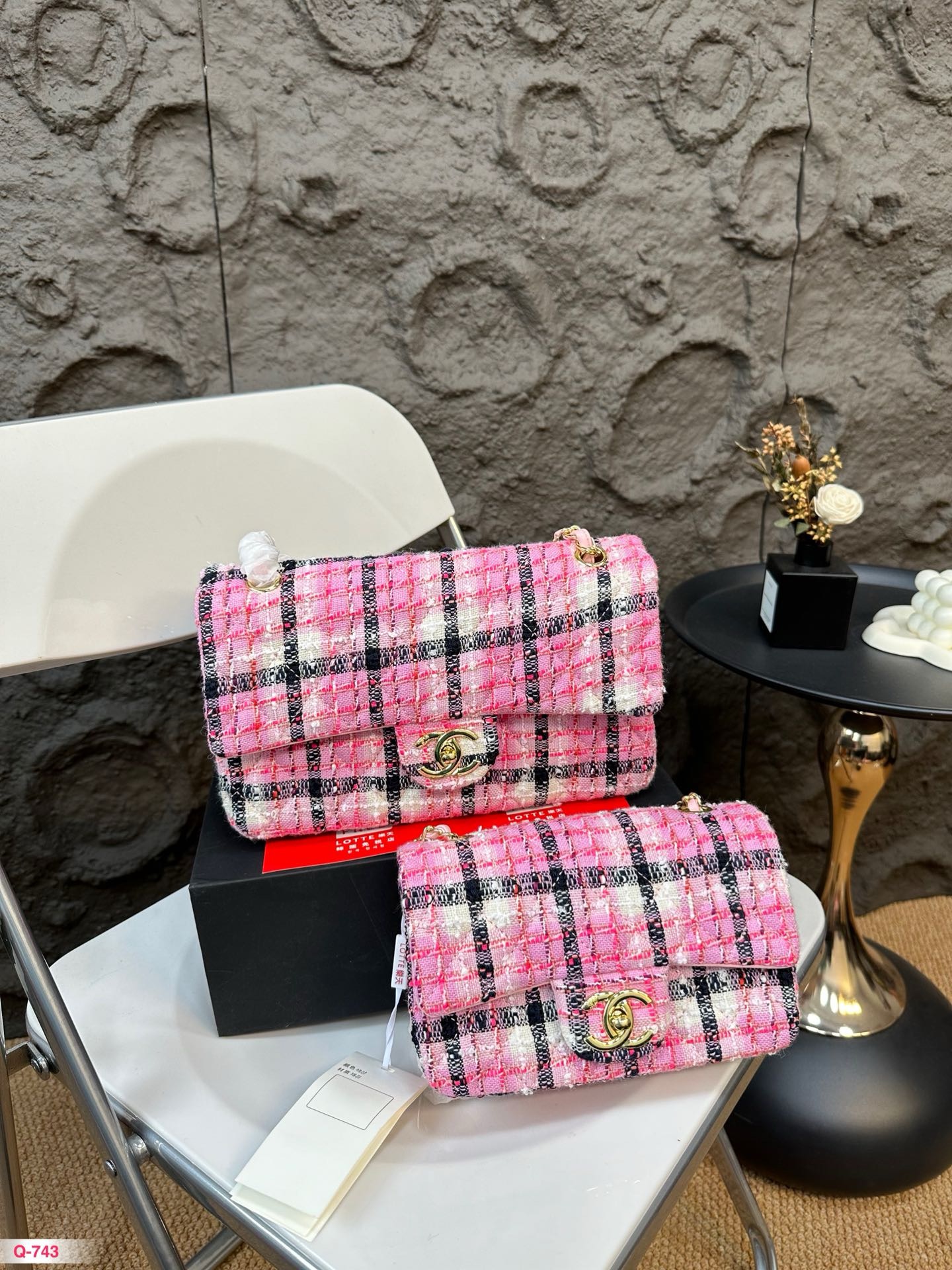 CHANEL Mini Classic Handbag Wool, Cotton, Mixed Fibers & Gold-Tone Metal Pink, Fuchsia & Purple-A69900