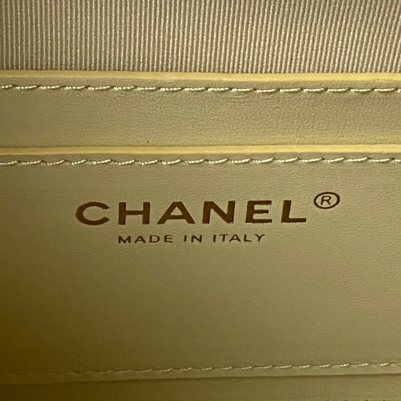 CHANEL Backpacks Grain-embossed shiny calf leather with gold-coloured metal yellow  -AS4058