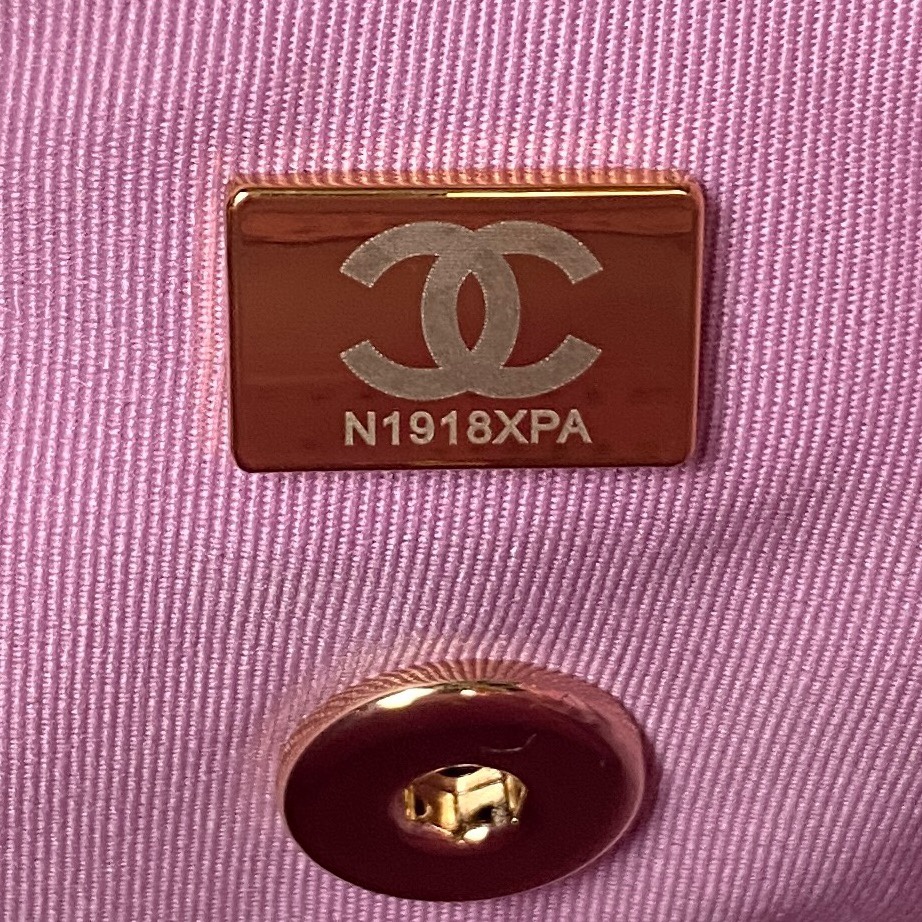 CHANEL Backpacks Grain-embossed shiny calf leather with gold-coloured metal Rose Pink-AS4058