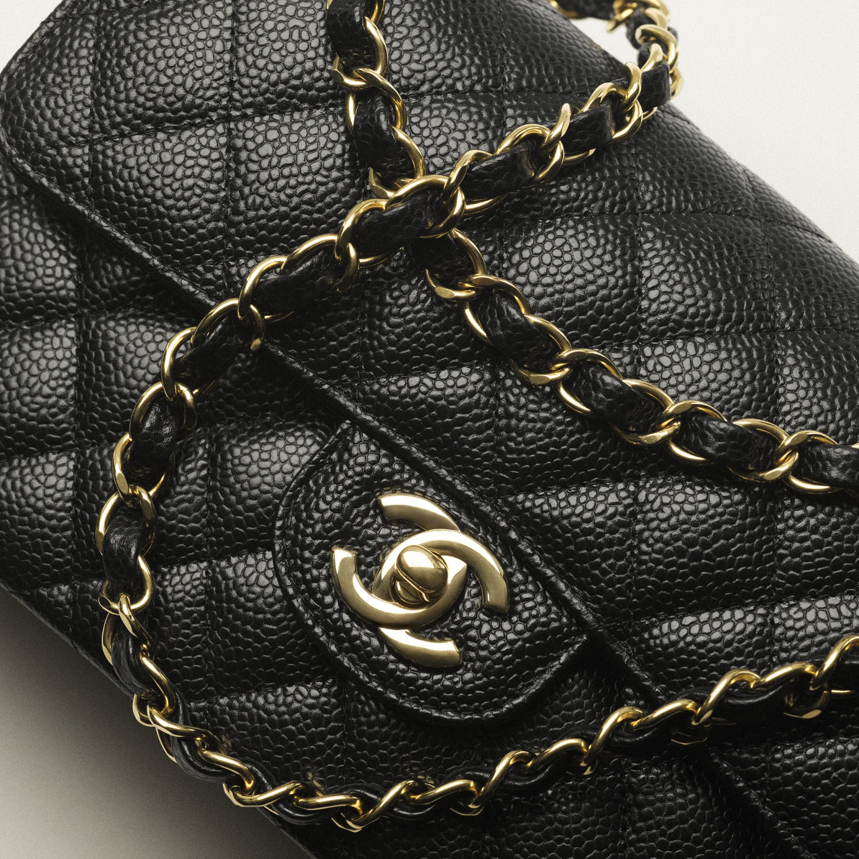 CHANEL Small Classic Handbag A01113