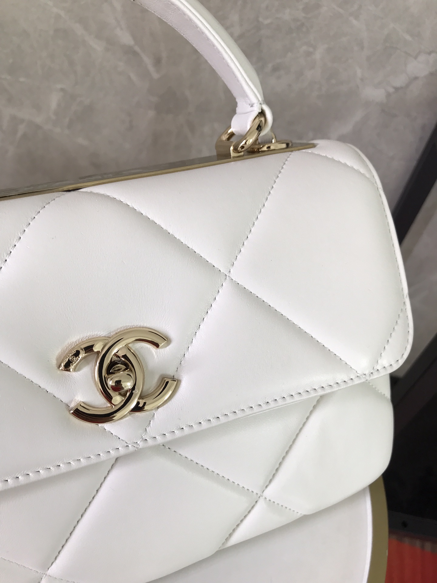 CHANEL Flap Bag With Top Handle Lambskin White-A92236
