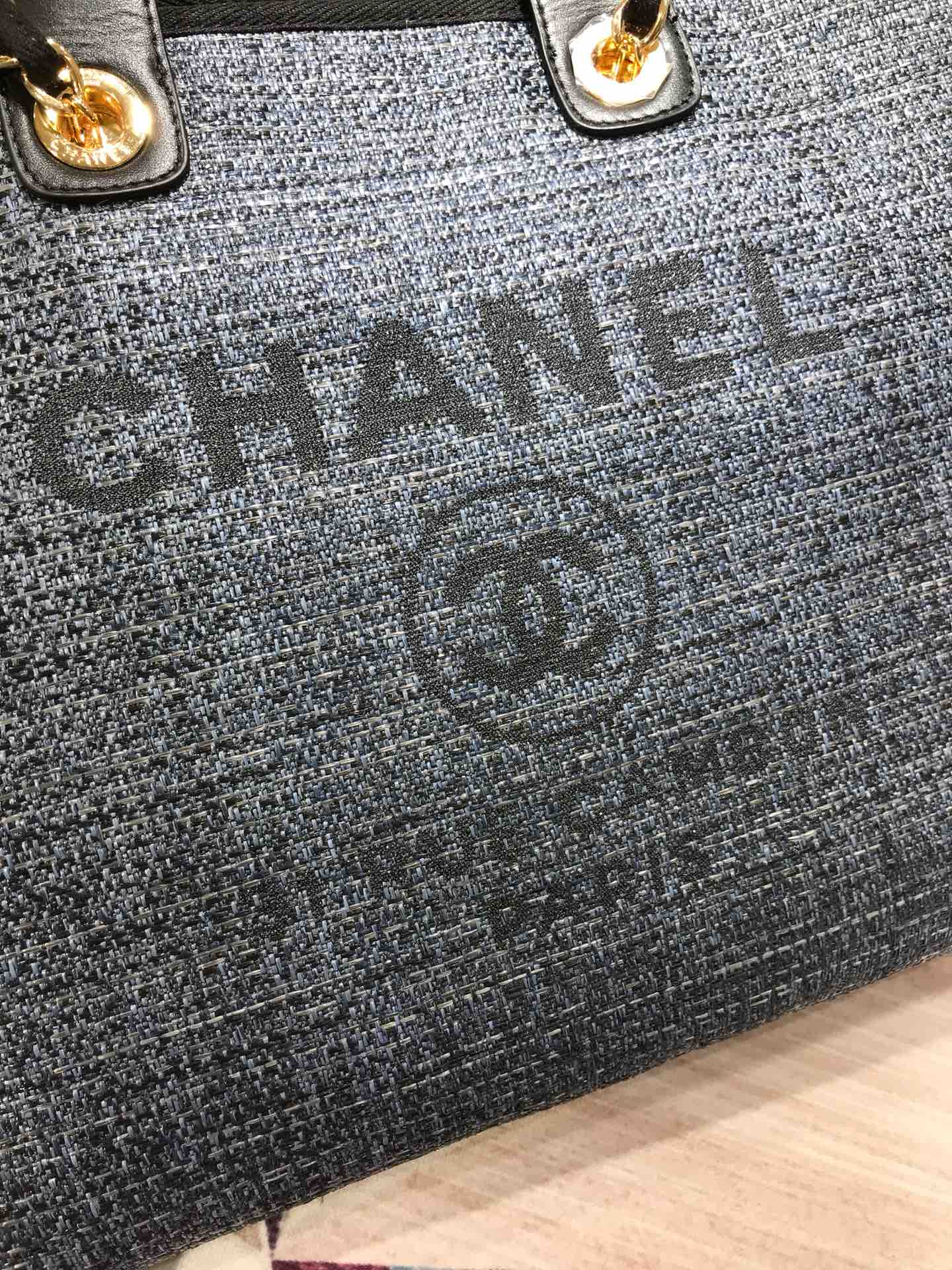 CHANEL Medium Tote Black2- A66941