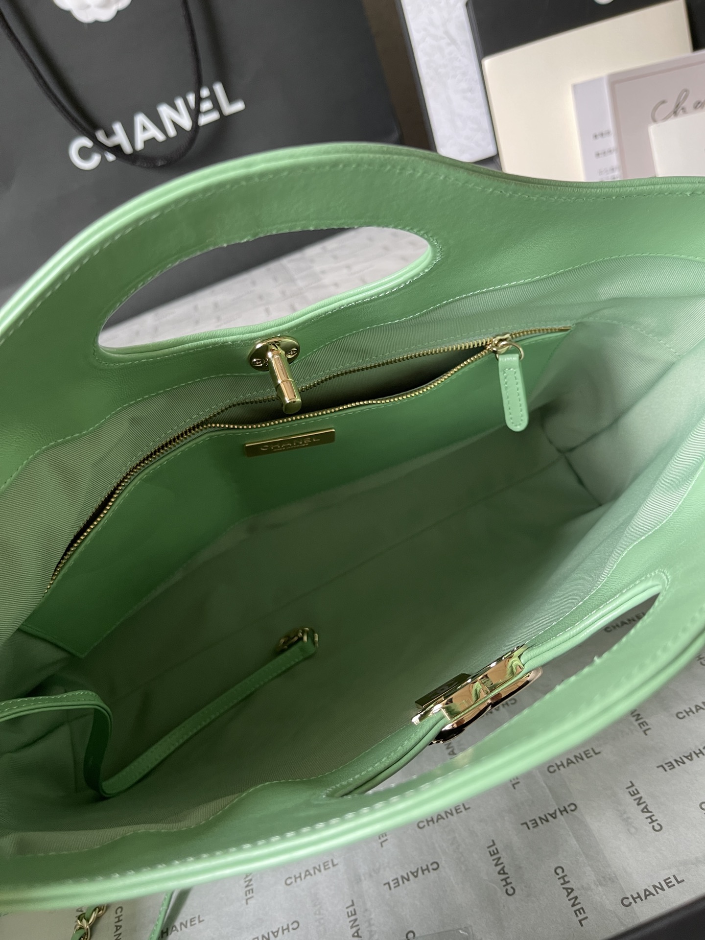 CHANEL Shopping Bag Green-AS4854