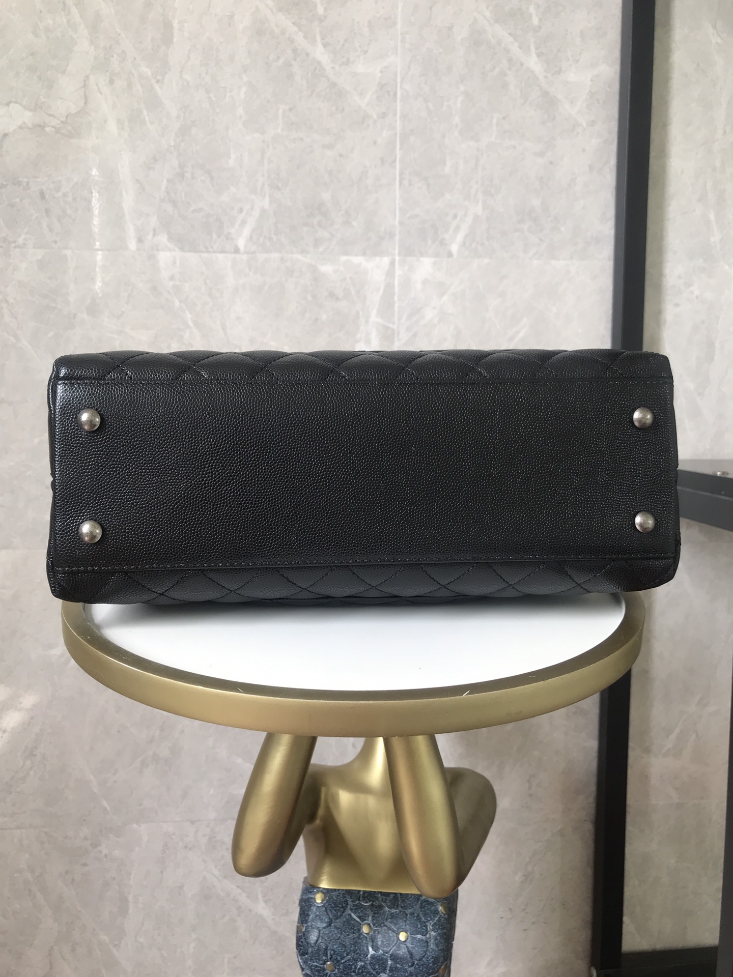 CHANEL Large Flap Bag With Top Handle ﻿Black-A92991