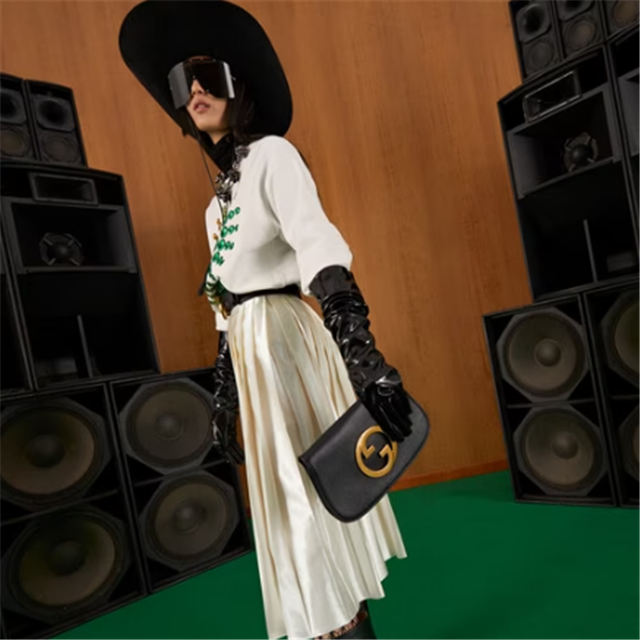 Blondie shoulder bag-Black