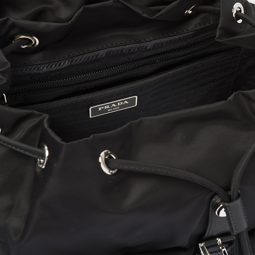 Re-Nylon medium backpack with pouch