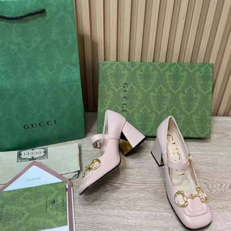 Gucci GG Women’s Mid-Heel Pump With Horsebit Light Pink Leather
