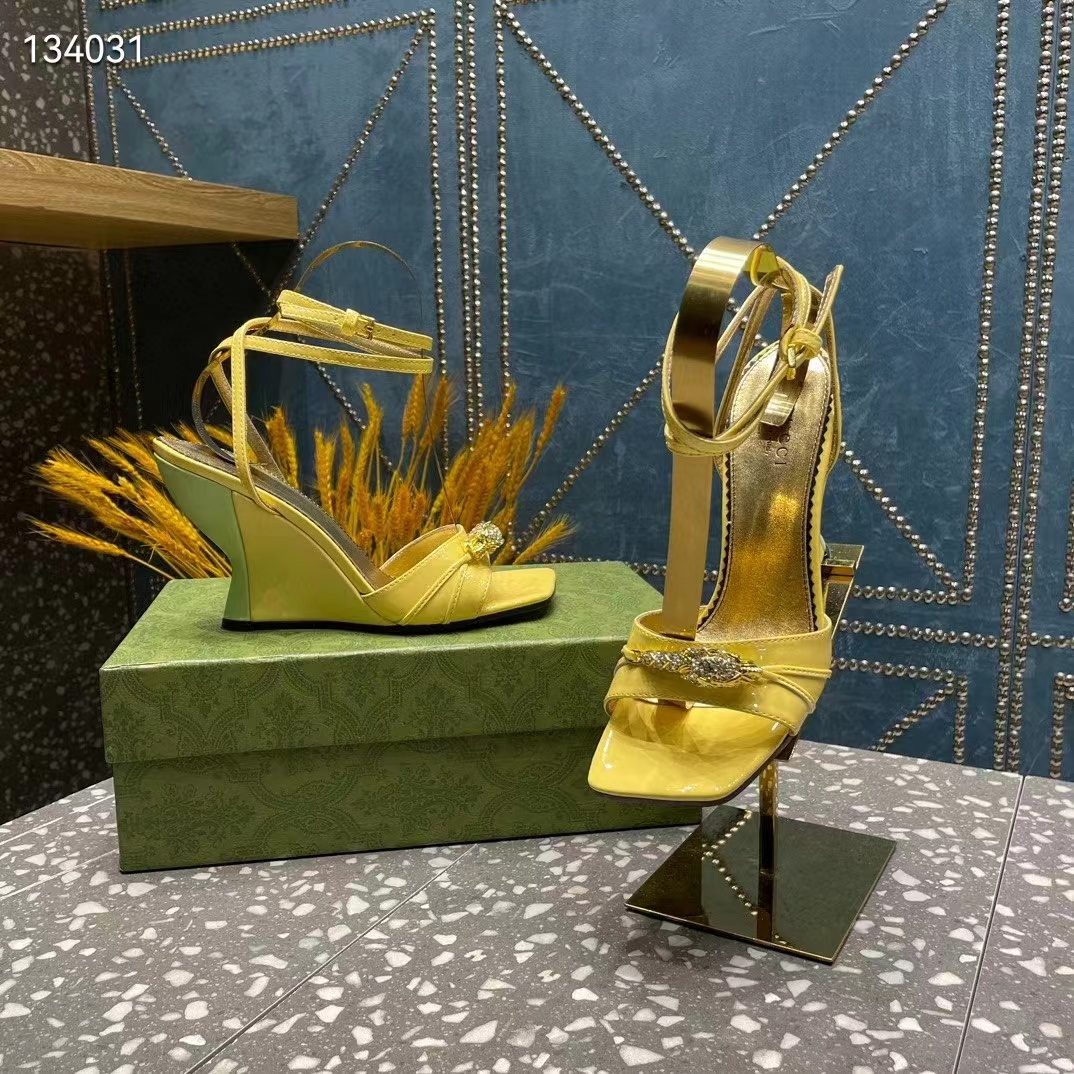 Gucci Women GG High-Heel Sandal Hardware Yellow Patent Leather Square Toe Geometric-Shaped Heel