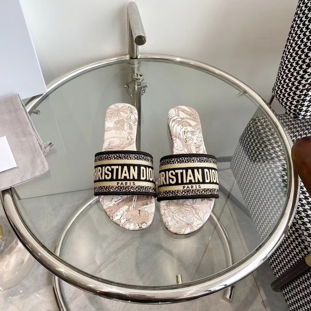 Dior Unisex CD Dway Slide Beige Black Embroidered Cotton Toile De Jouy Voyage