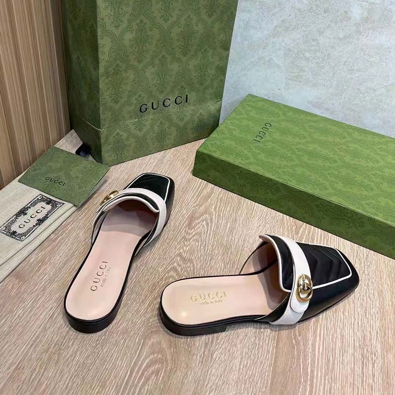 Gucci Women GG Slipper Double G Black Leather Matelassé Chevron Insert