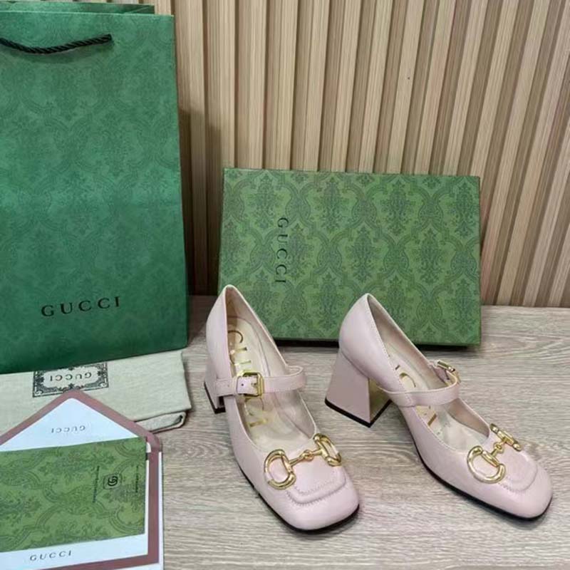 Gucci GG Women’s Mid-Heel Pump With Horsebit Light Pink Leather