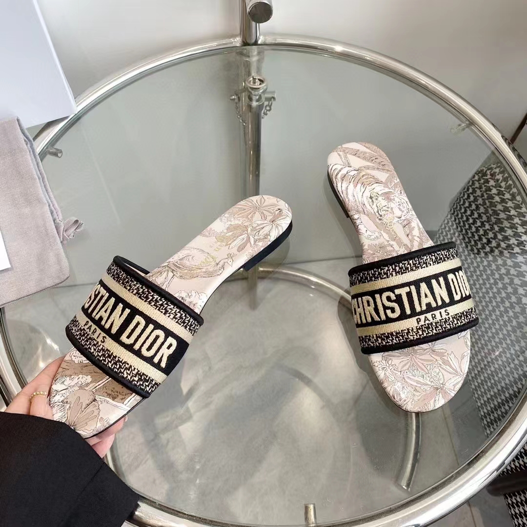 Dior Unisex CD Dway Slide Beige Black Embroidered Cotton Toile De Jouy Voyage