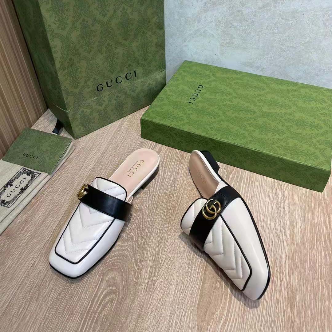 Gucci Women GG Slipper Double G White Leather Matelassé Chevron Insert