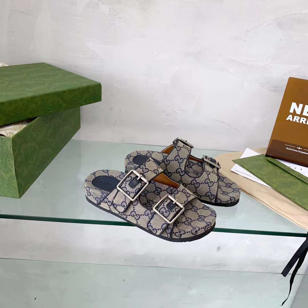 Gucci Unisex GG Slide Sandal Blue Beige Original GG Canvas Rubber Sole Flat