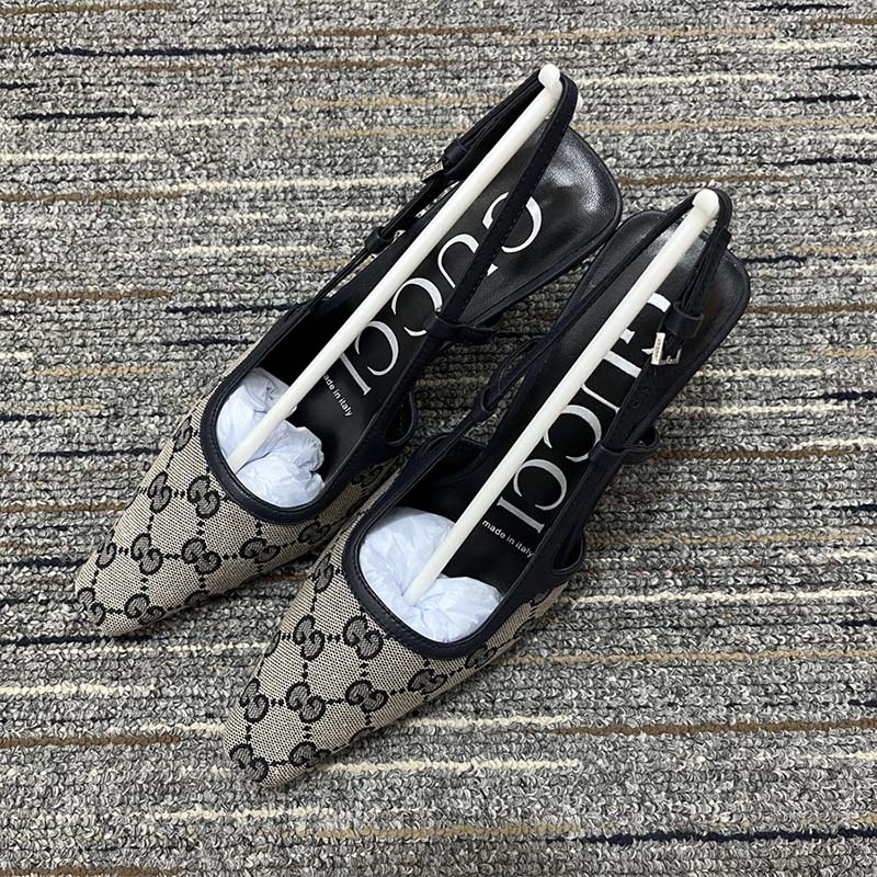 Gucci Women Slingback Pump Beige Blue GG Supreme Canvas Low 3 cm Heel