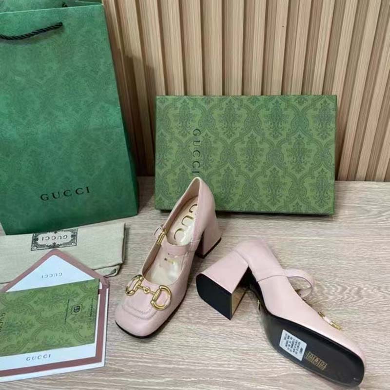 Gucci GG Women’s Mid-Heel Pump With Horsebit Light Pink Leather