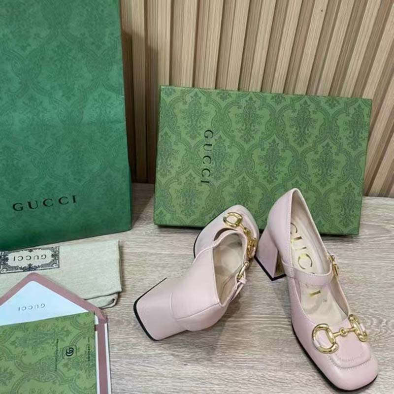Gucci GG Women’s Mid-Heel Pump With Horsebit Light Pink Leather