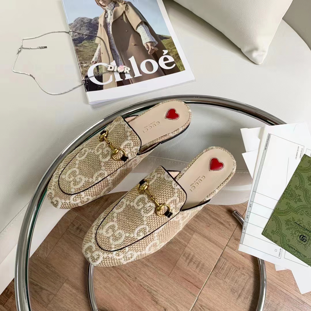 Gucci Women Maxi GG Princetown Slipper Beige White GG Raffia Effect Fabric Flat