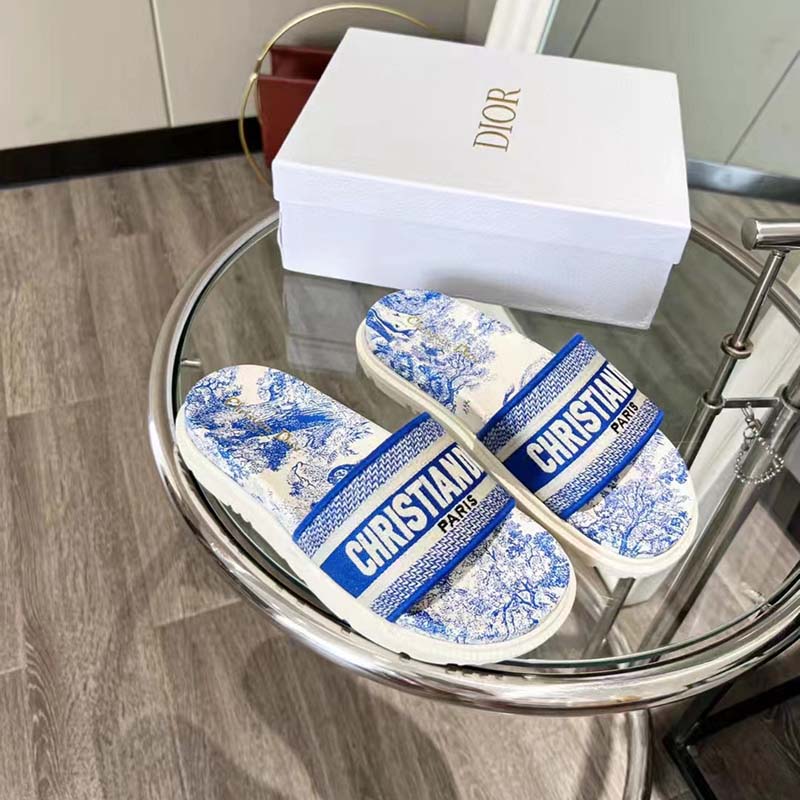 Dior Women CD Dway Slide Bright Blue Toile De Jouy Embroidered Cotton
