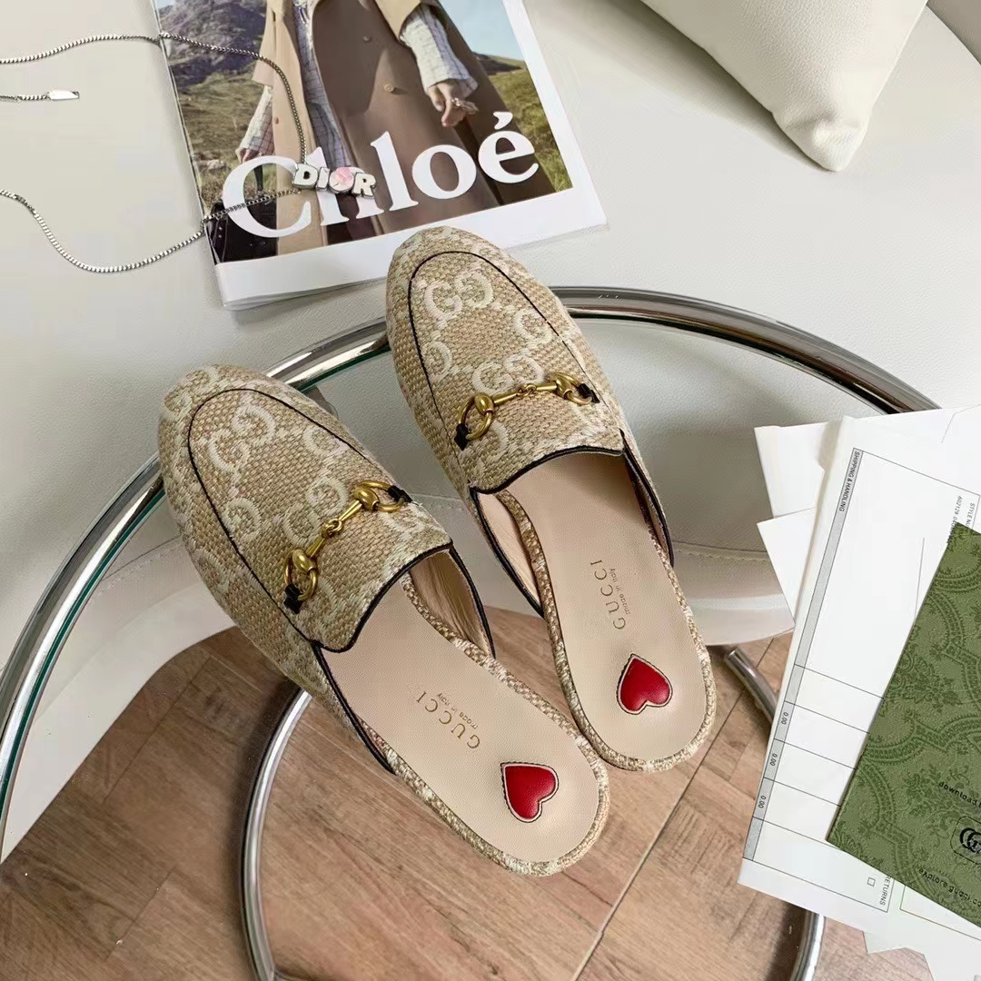 Gucci Women Maxi GG Princetown Slipper Beige White GG Raffia Effect Fabric Flat