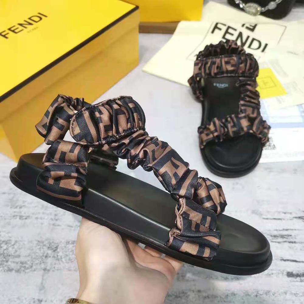 Fendi Wimen Fendi Feel Brown Satin Sandals