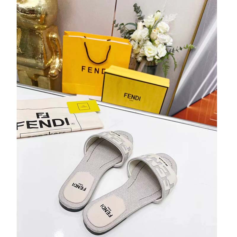 Fendi Women FF Signature Canvas White Leather Slides 1 Cm Heel