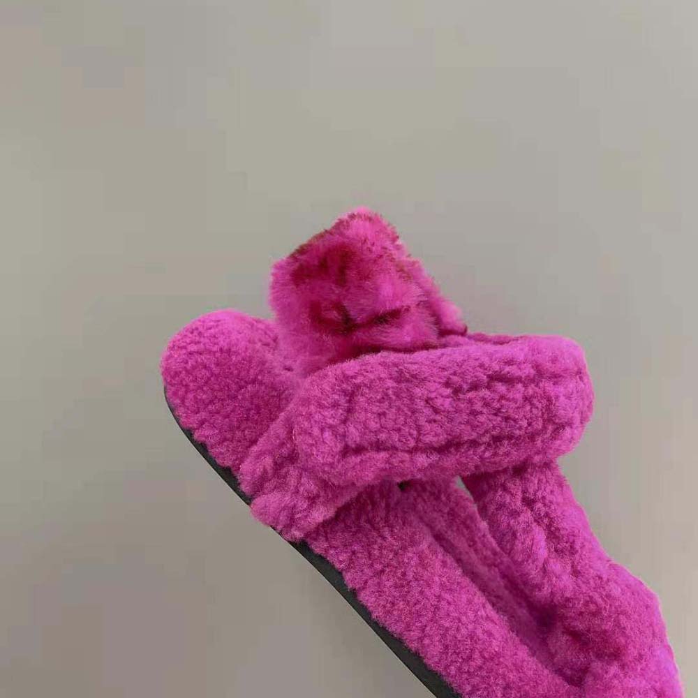 Fendi Women Feel Purple Sheepskin Sandals