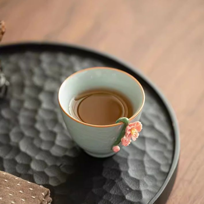 Zan Hua Tong Qian Ru Kiln Handcrafted Celadon Tea Cup