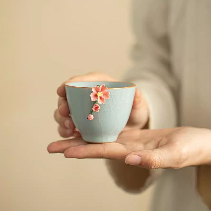 Zan Hua Tong Qian Ru Kiln Handcrafted Celadon Tea Cup