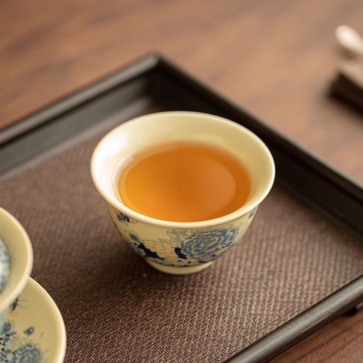 Lan Yun Handcrafted Porcelain Tea Cup for Personal Use