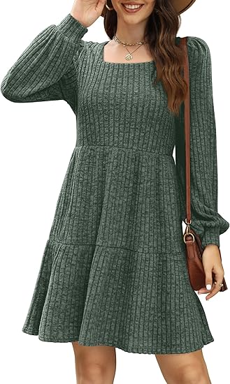 Women's square-neck long-sleeved autumn dress, casual babydoll style sweater dress.